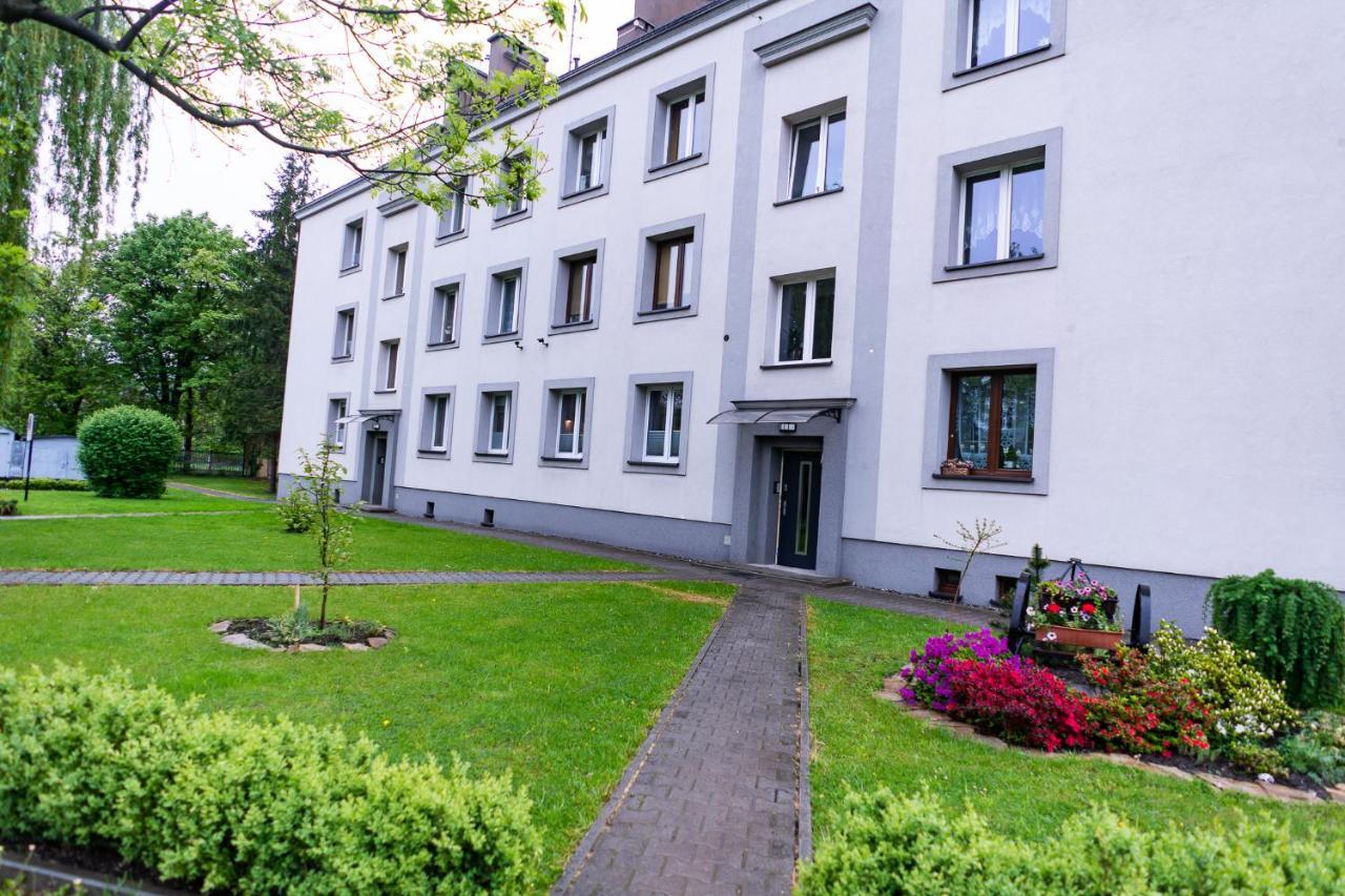 Apartament Przy Bystrzanskiej Leilighet Bielsko-Biała Eksteriør bilde
